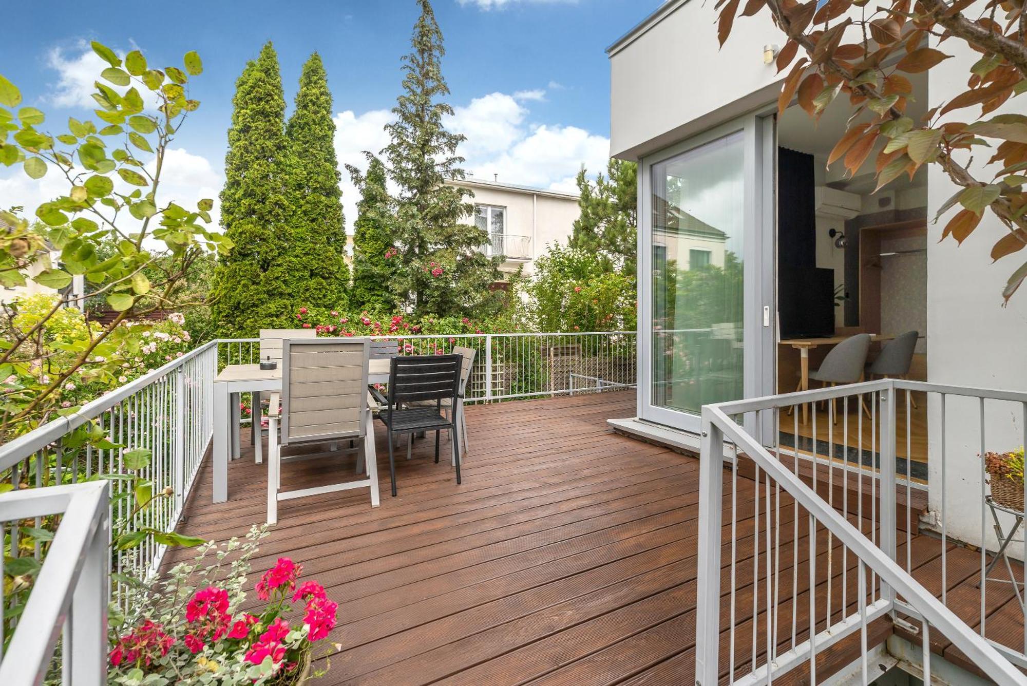 Grand Tulipan Bed & Breakfast Gdynia Bagian luar foto