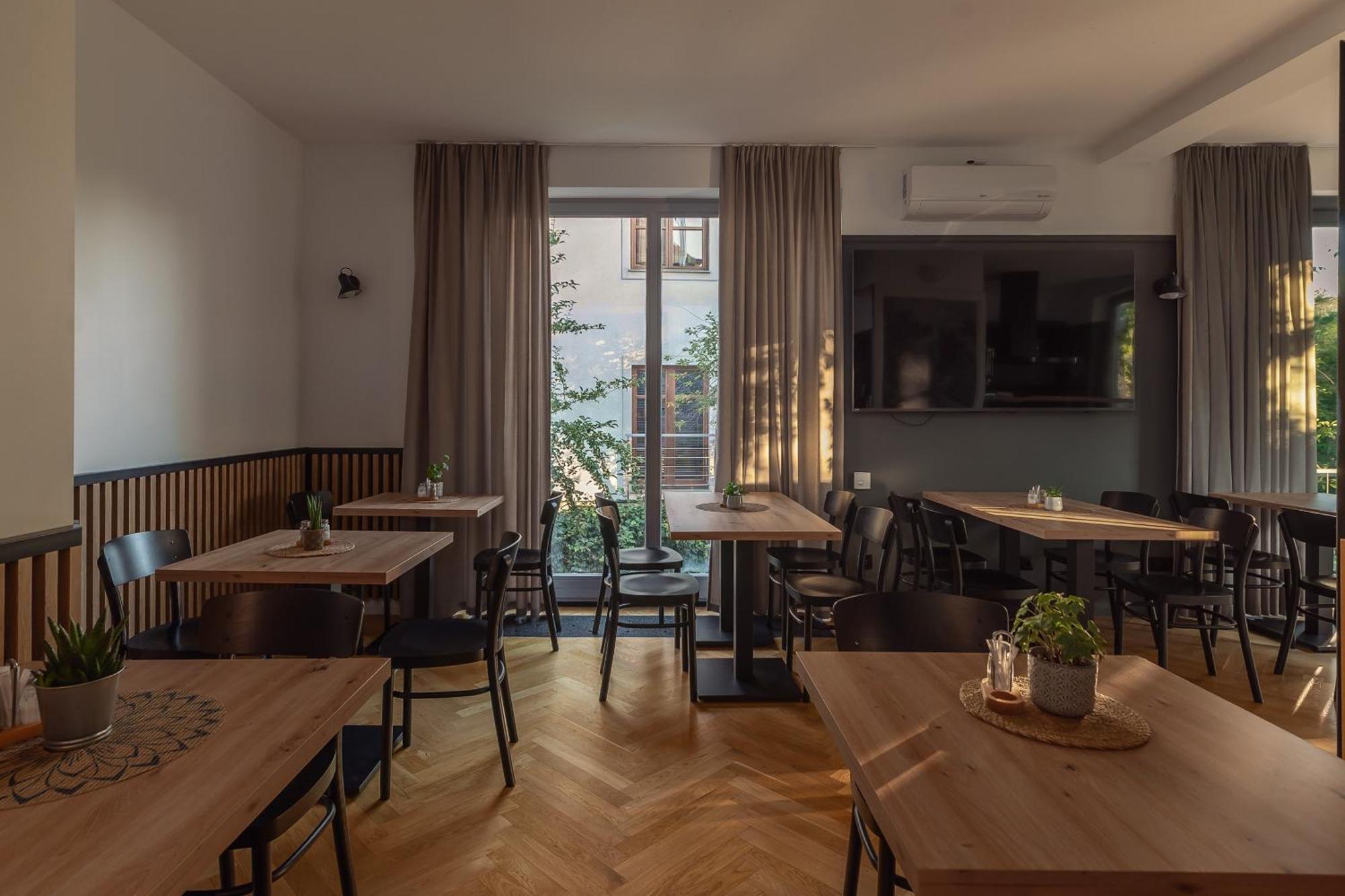 Grand Tulipan Bed & Breakfast Gdynia Bagian luar foto